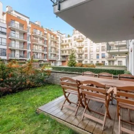 Apartament Comfortable And Bright- Golden Apartments- City Center&Sz7-1 Gdańsk